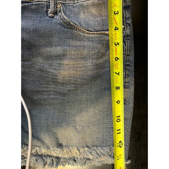 Vigoss Cut Off Shorts Women's Size 13 USA Heart Faded Slits on Side 34" Waist - Picture 8 of 11